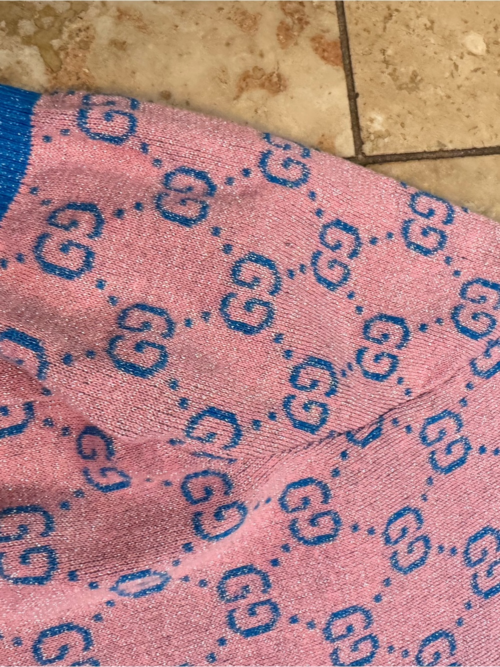 Gucci Pink and Blue GG Logo Crewneck Sweater - Picture 4 of 4